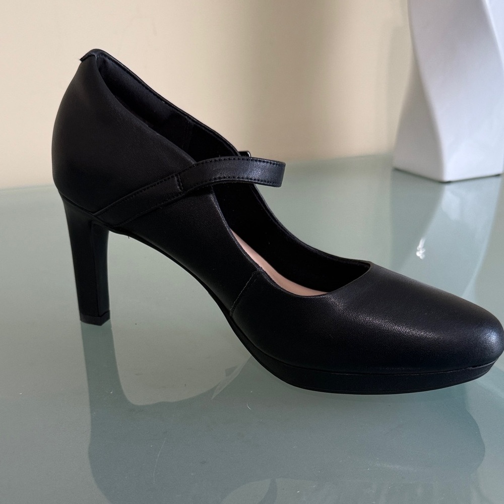 Clarks Mary Jane Heels Black Ankle Strap LEATHER Mary Jane Heels Size 8.5 - Picture 6 of 11